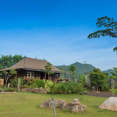 The Frog Khao Yai Resort Му-Си Экстерьер фото